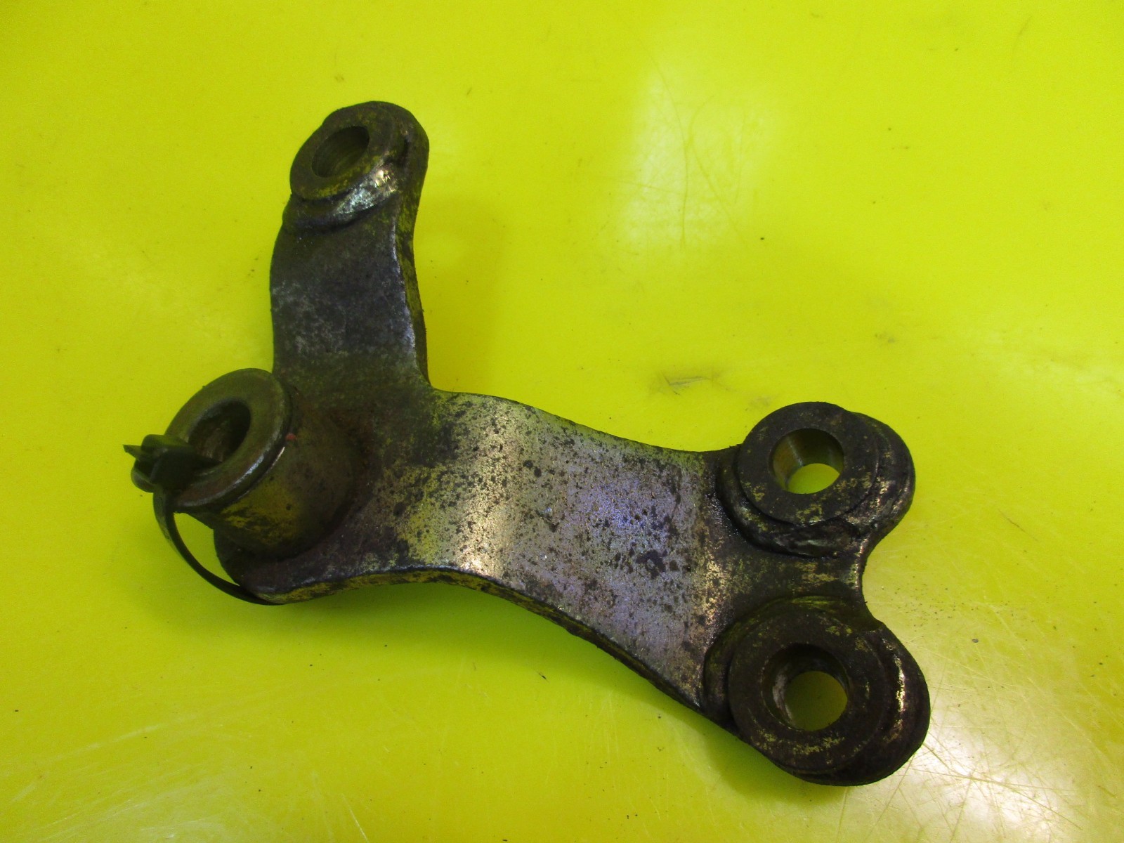 1994 94 SKIDOO SKI DOO FORMULA MACH Z STEERING PIVOT ARM