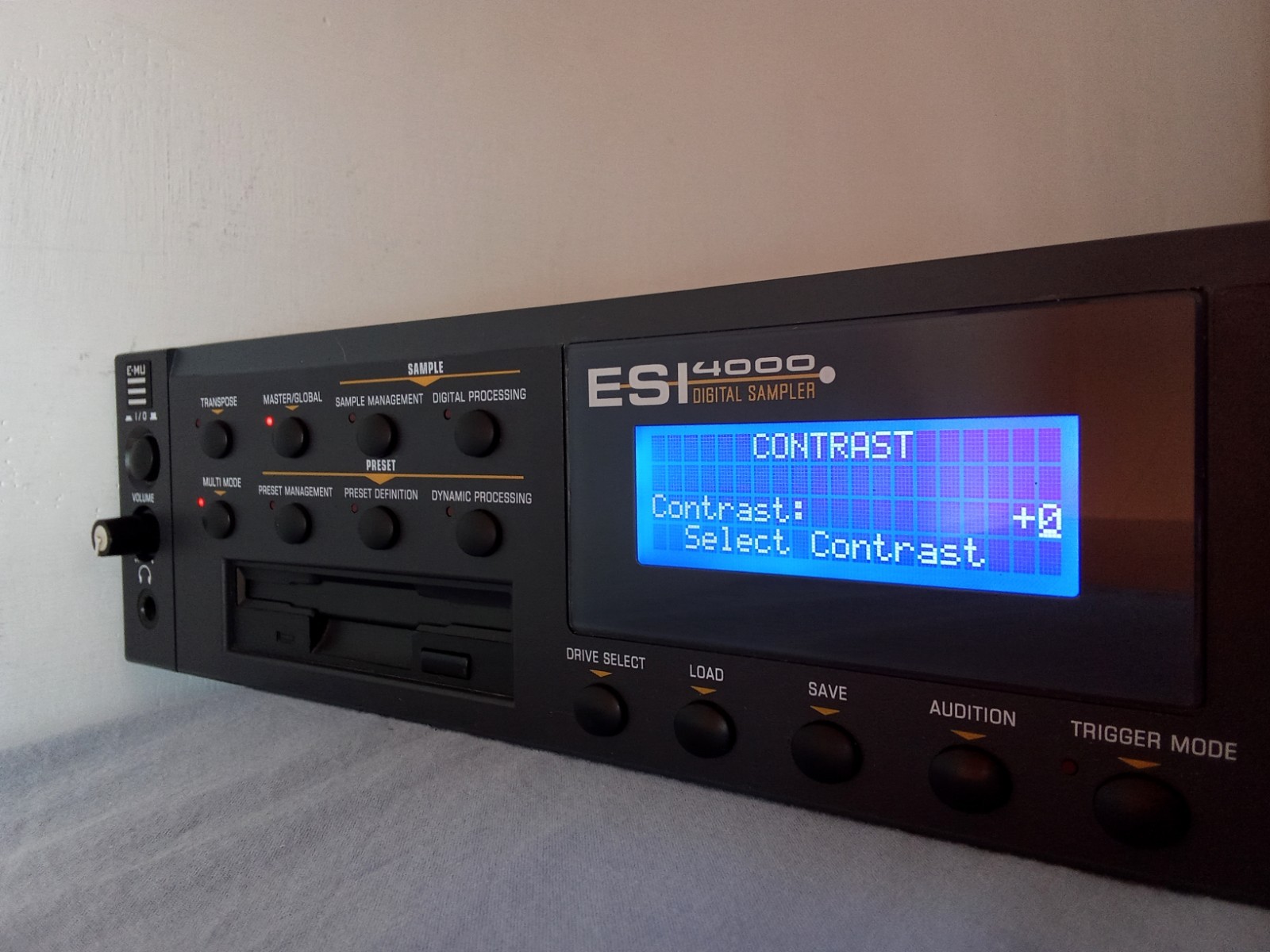 New lcd display for Emu Esi 2000 / Esi 4000
