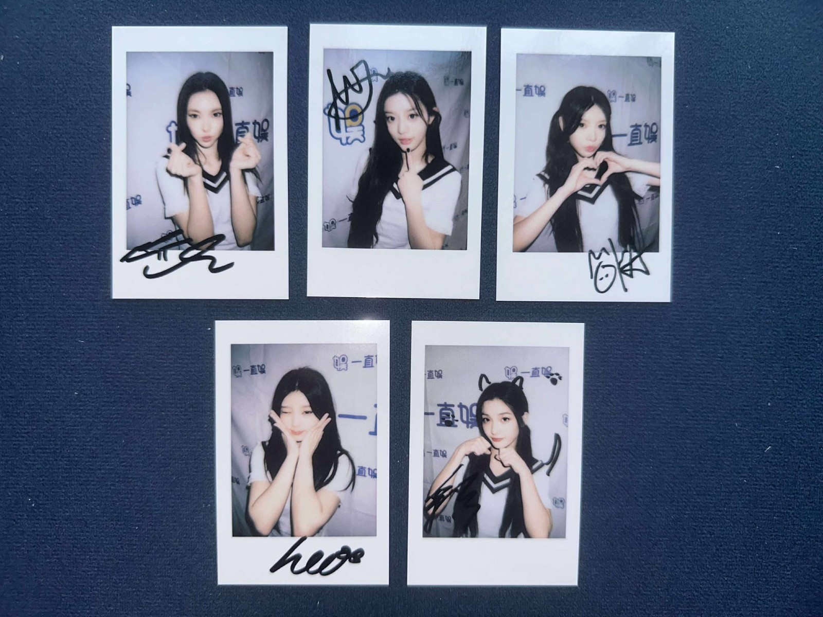 ILLIT OFFICIAL BOMB ALBUM YZY FANSIGN WINNING PRIZE POB PHOTOCARD