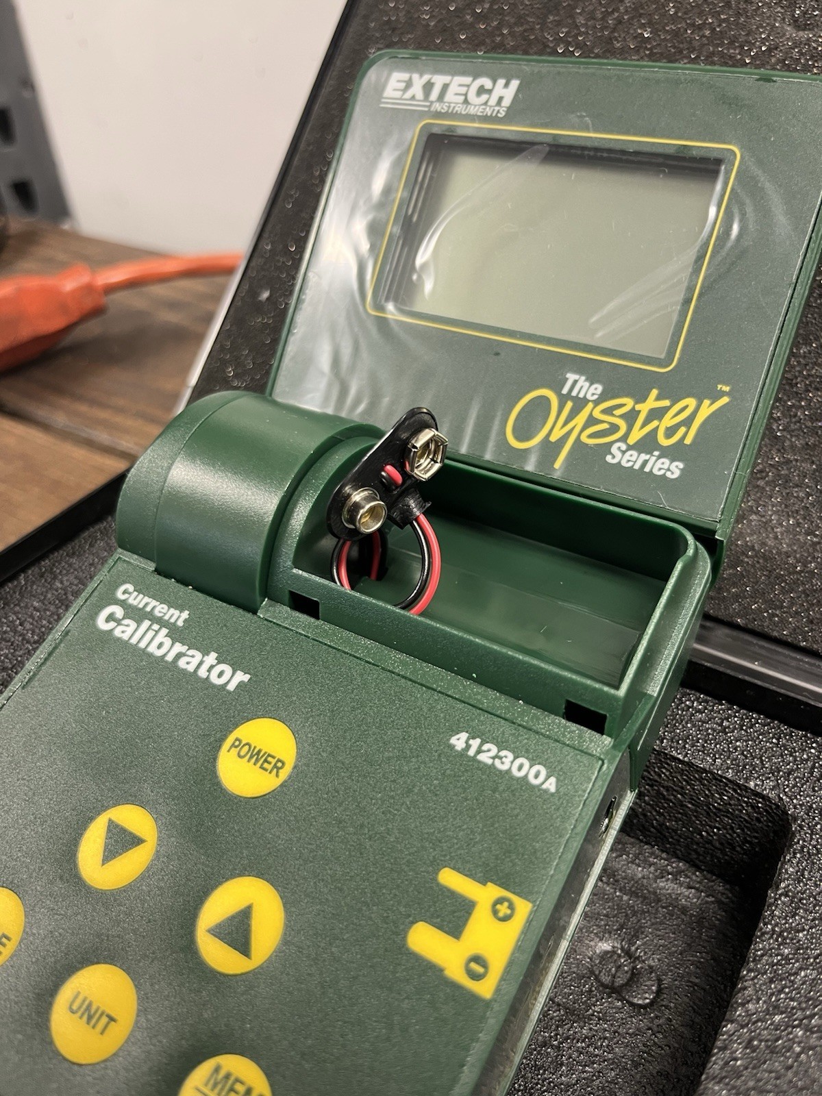 Extech 412300A The Oyster Current Calibrator Meter Process Devices Calibrated