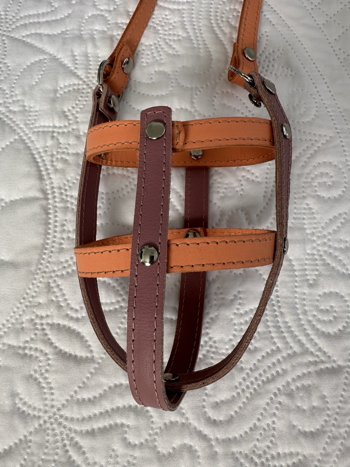 Leather basket muzzle for dogs, breathable, anti-barking