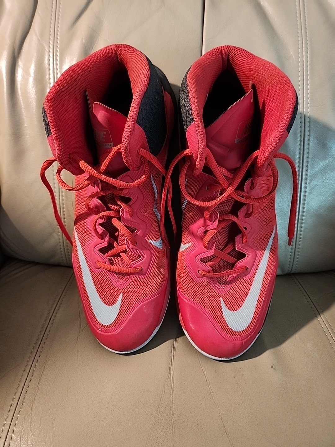 Nike Prime Hype DF II Mens Basketball Athletic Shoes Size 11 Black and Red