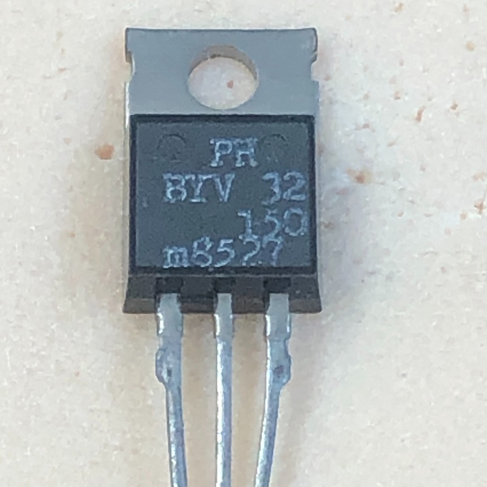 PHILIPS BYV32-150 TO-220 New Lot Quantity-11