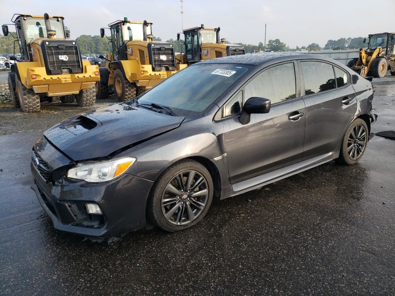 V60       2019 Glove Box 4785945