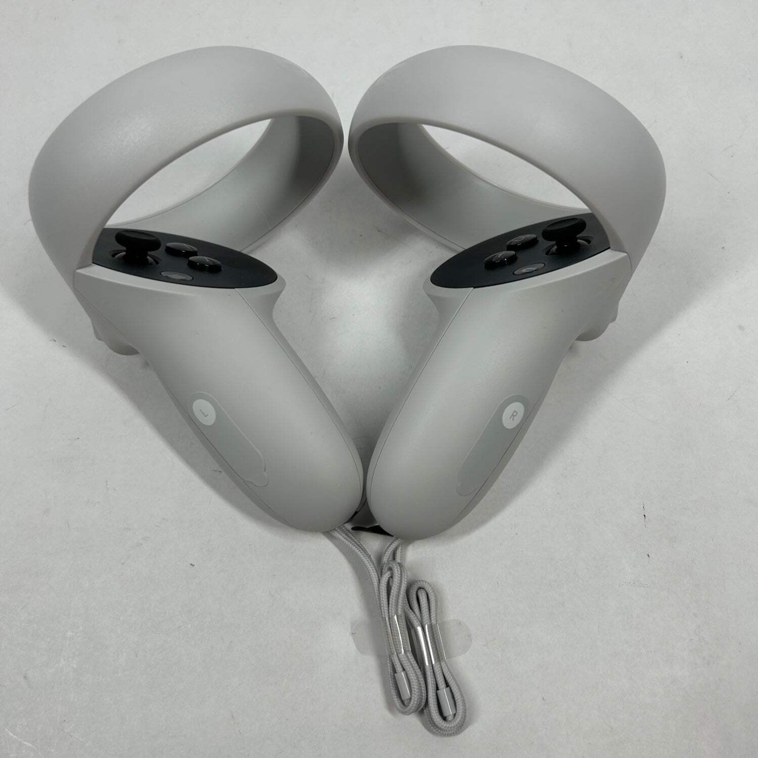 Oculus Quest 2 256GB VR System KW49CM