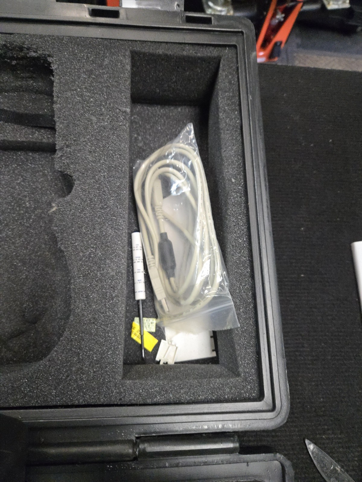 IDXPERT Labeler, Handheld Label Printer, with Case