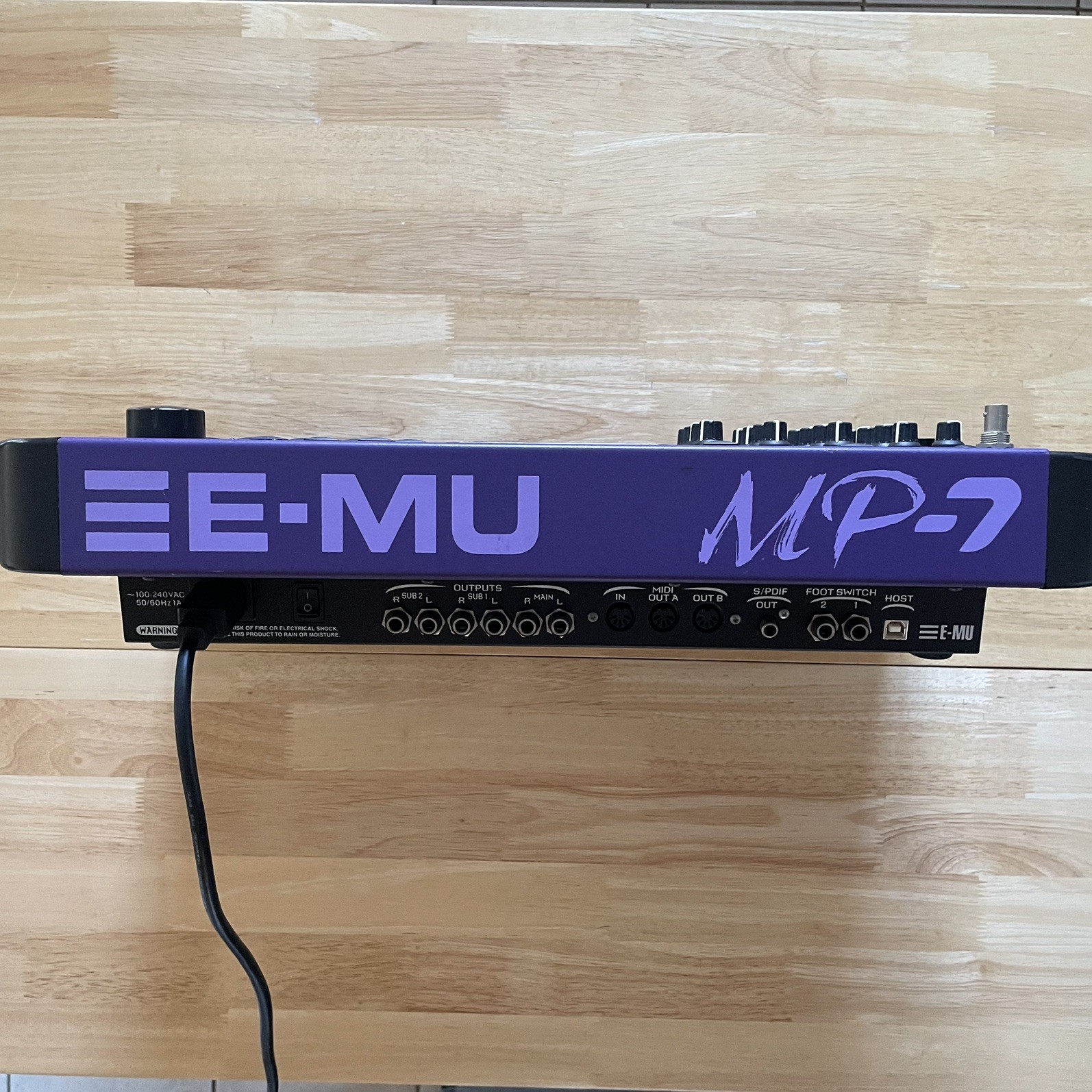 E-MU MP-7 Command Station - 7760 MPC-style synthesizer, drum machine, sequencer