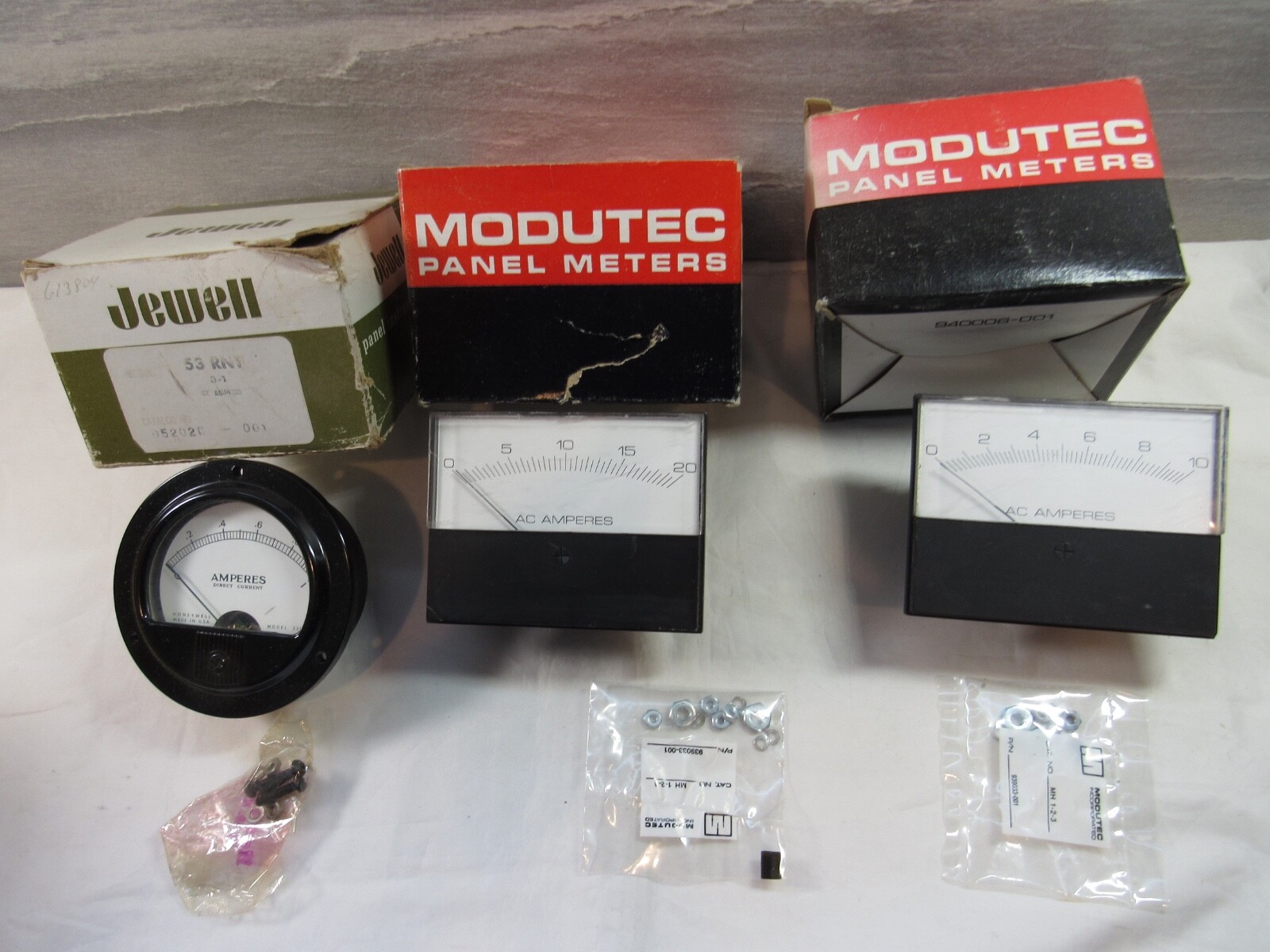 3 NIB Panel Gauge Meters Modutec 10 & 20 AC Amp, Honeywell Jewell #531 1 DC Amp