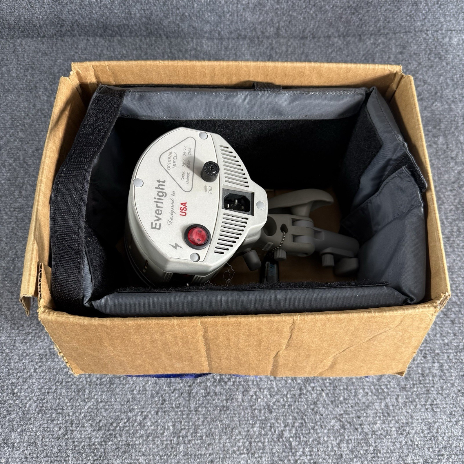 JTL Everlight 2817 Continuous Output Studio Light