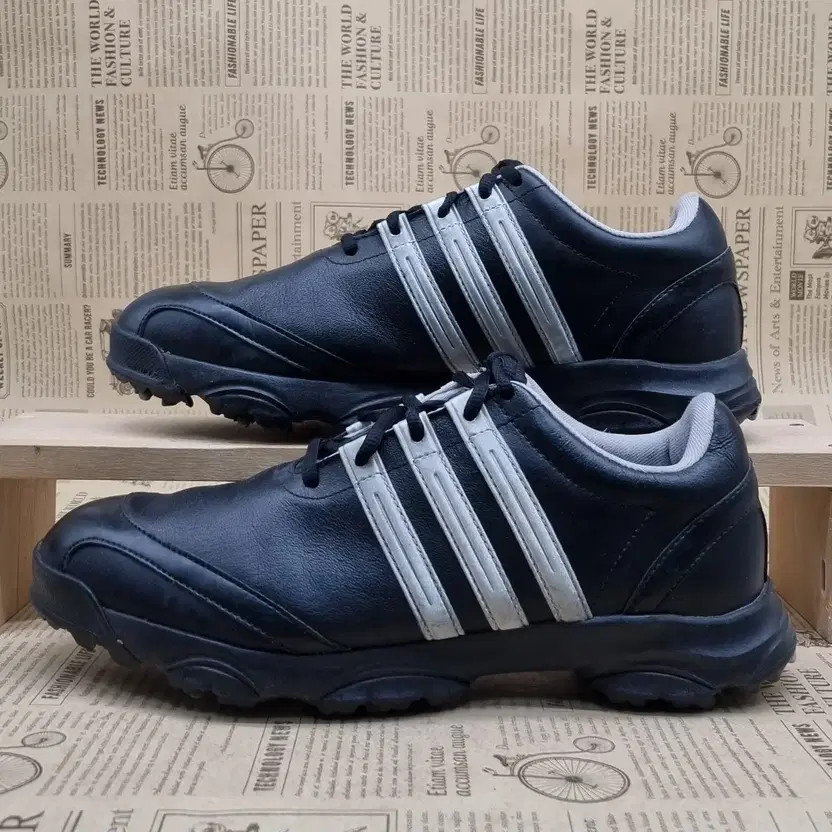 Adidas Tour Men's Golf Shoes 265 Official