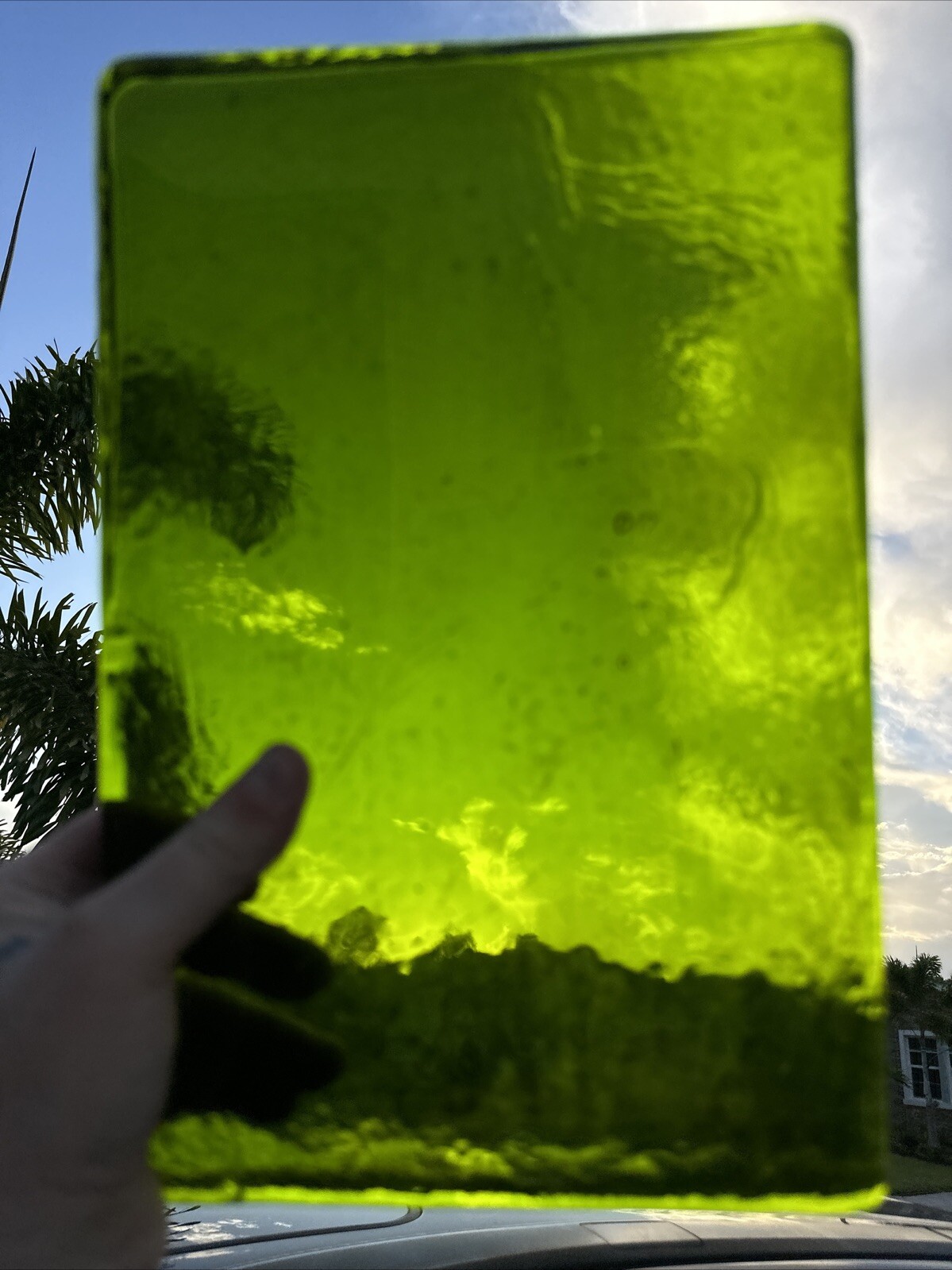 Kokomo Dalle de Verre - 9026  - Light Lime Green