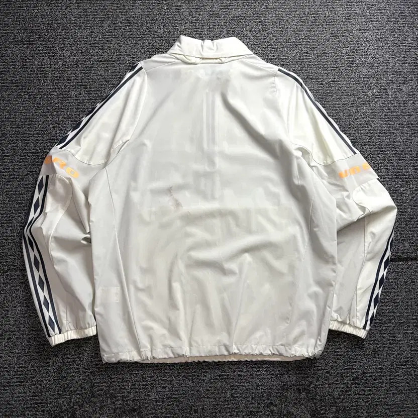 Umbro Big Logo Nylon Woven Pullover Anorak Warm-up 2804