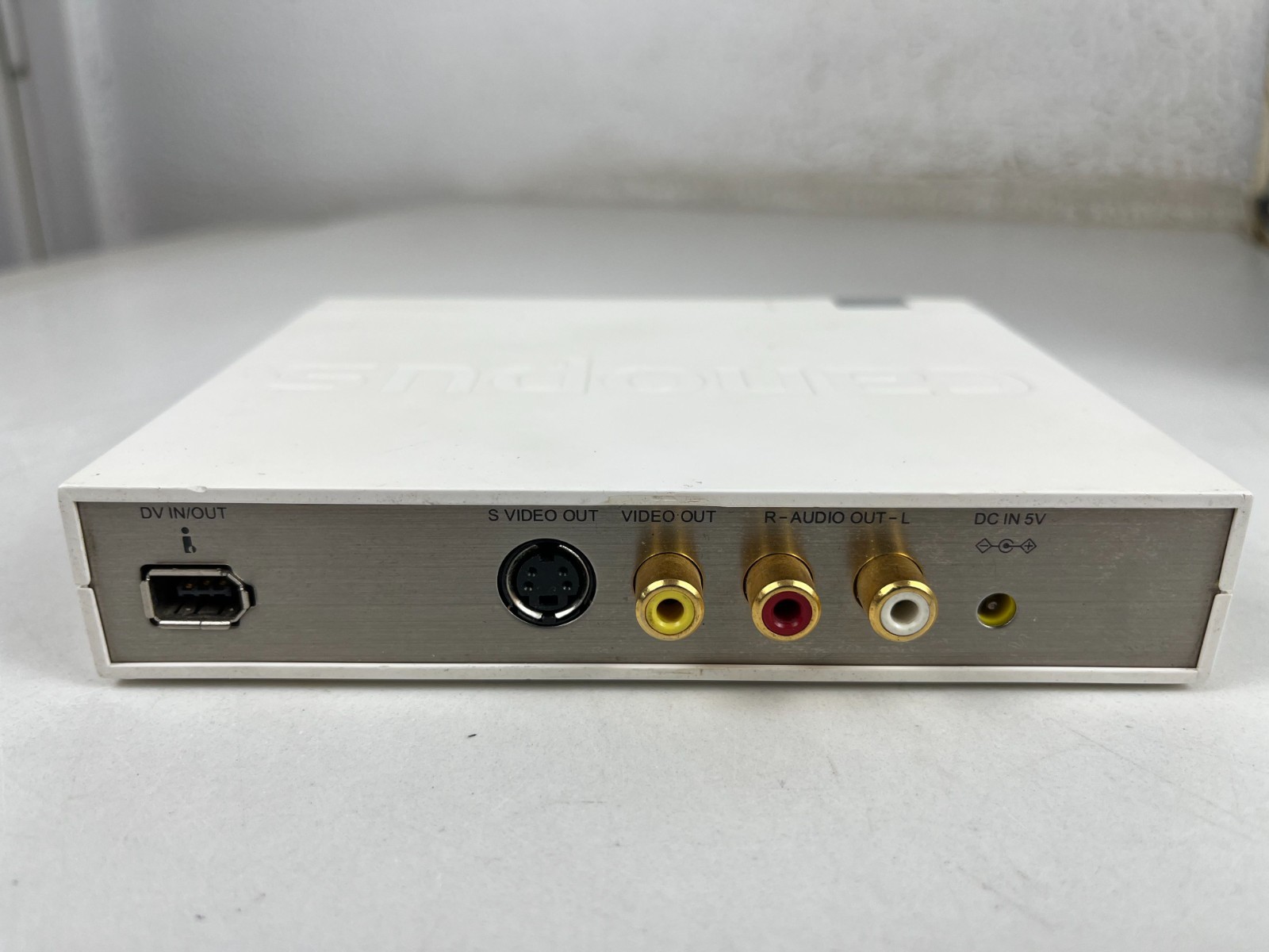 Canopus ADVC-110 Grass Valley Advanced Digital Video Converter Bundle