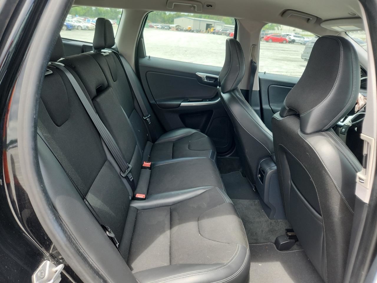 XC60 2016 Glove Box 4828385