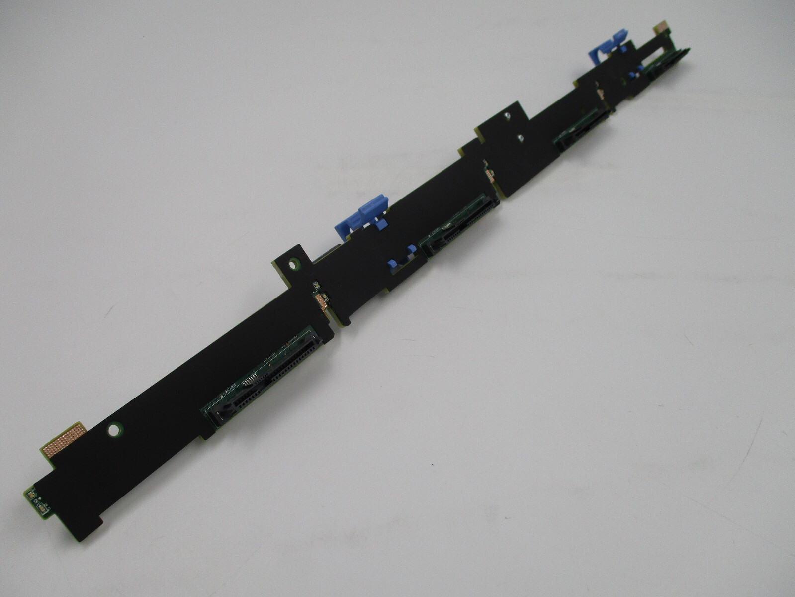Dell PowerEdge R640 3.5" SFF 4-Bay Hard Drive Backplane Dell P/N: 0JWG9T Tested