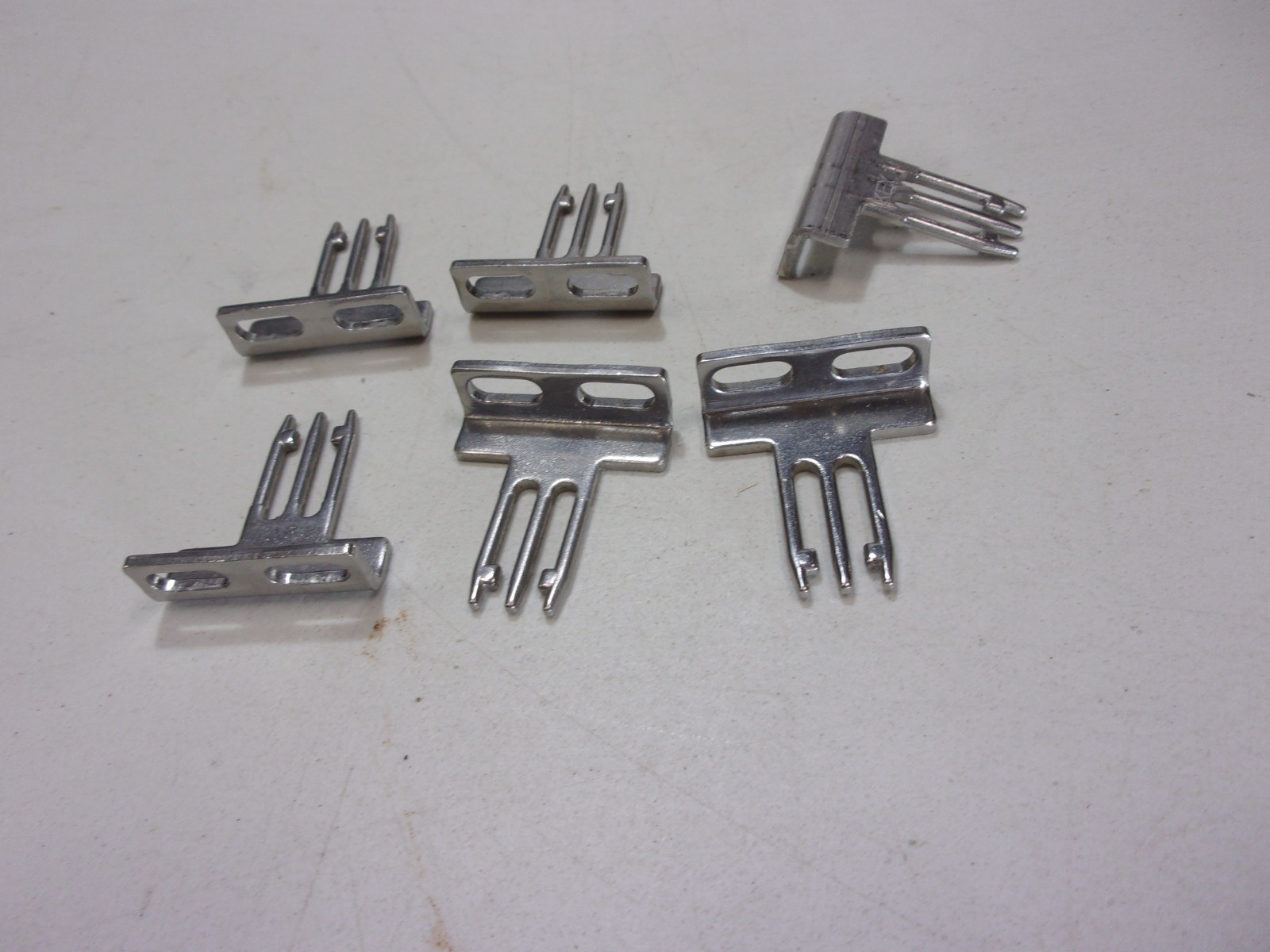 6 NEW TECNAU EQUIPMENT COVER SWITCH BYPASS KEYS ..