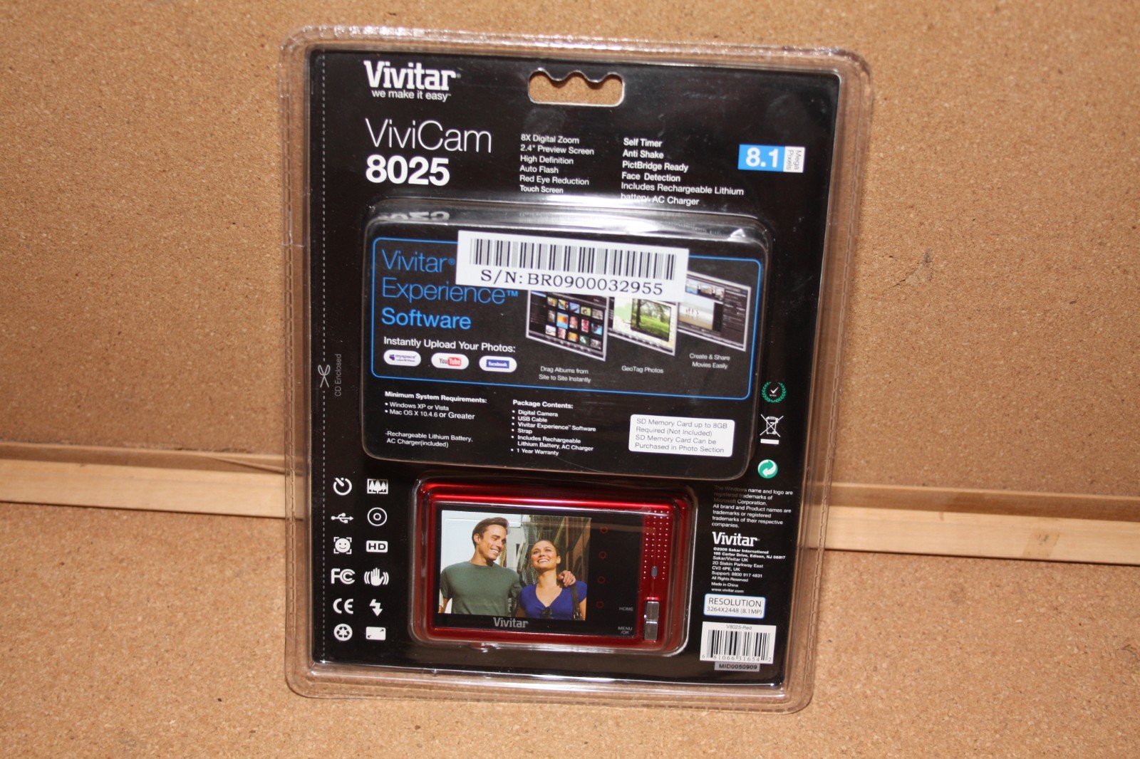 Vivitar ViviCam 8025 8.1MP Digital Camera Sealed