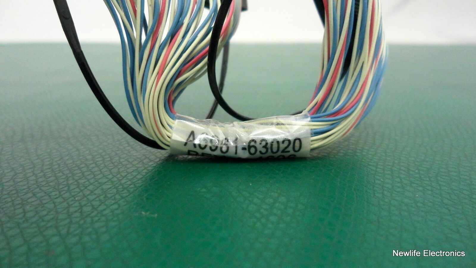 HP A6961-63020 RX4640 Internal SCSI Jumper Cable Assembly (Simplex Only)
