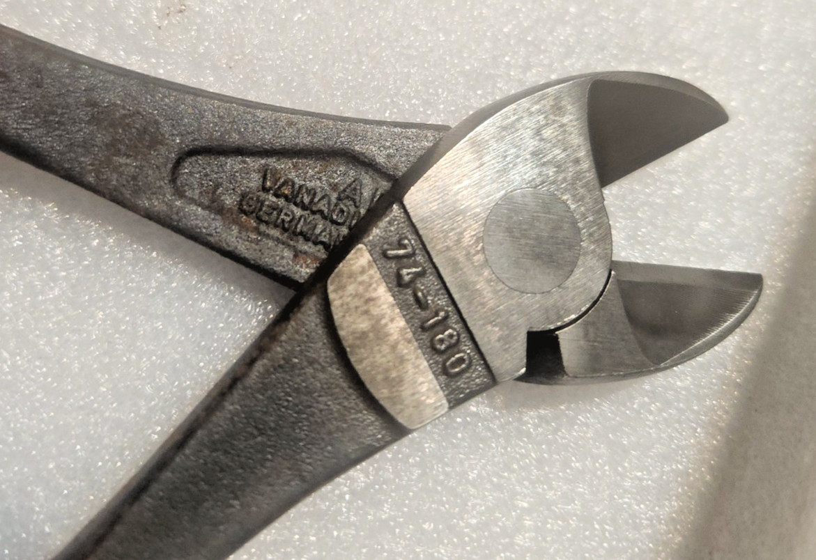 ⭐⭐KNIPEX HIGH LEVERAGE 7-1/4" DIAGONAL CUTTERS 74-01-180 MADE IN GERMANY⭐⭐
