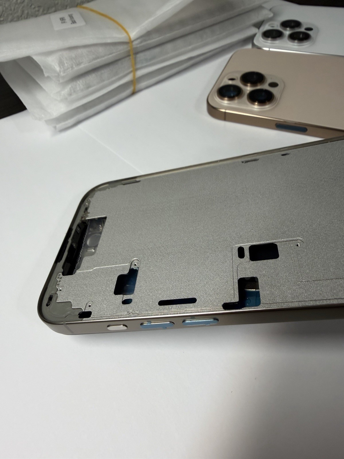 iphone 16 pro max housing frame OEM New +back Replacement