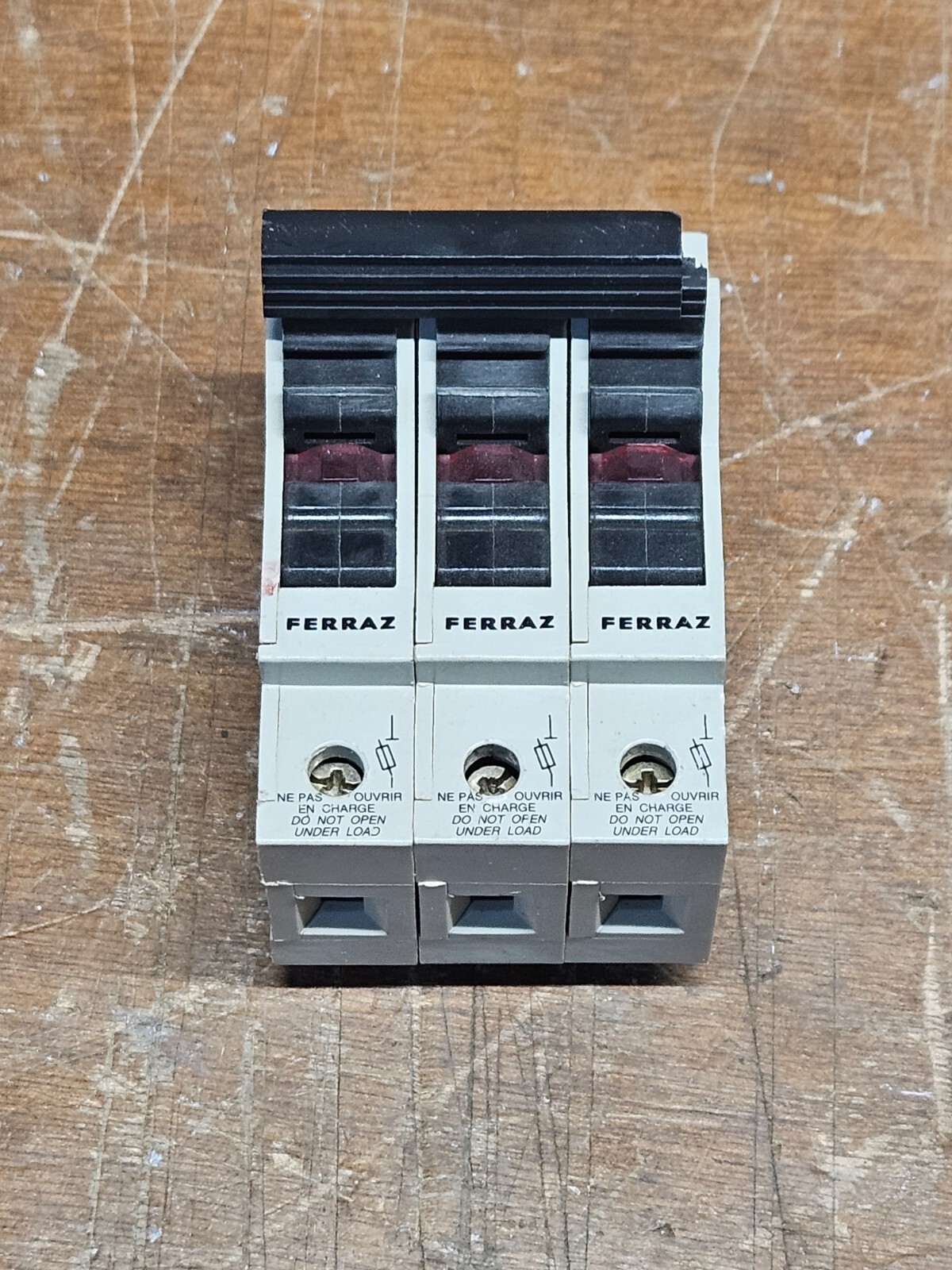 C081077 - Ferraz Fuseholder