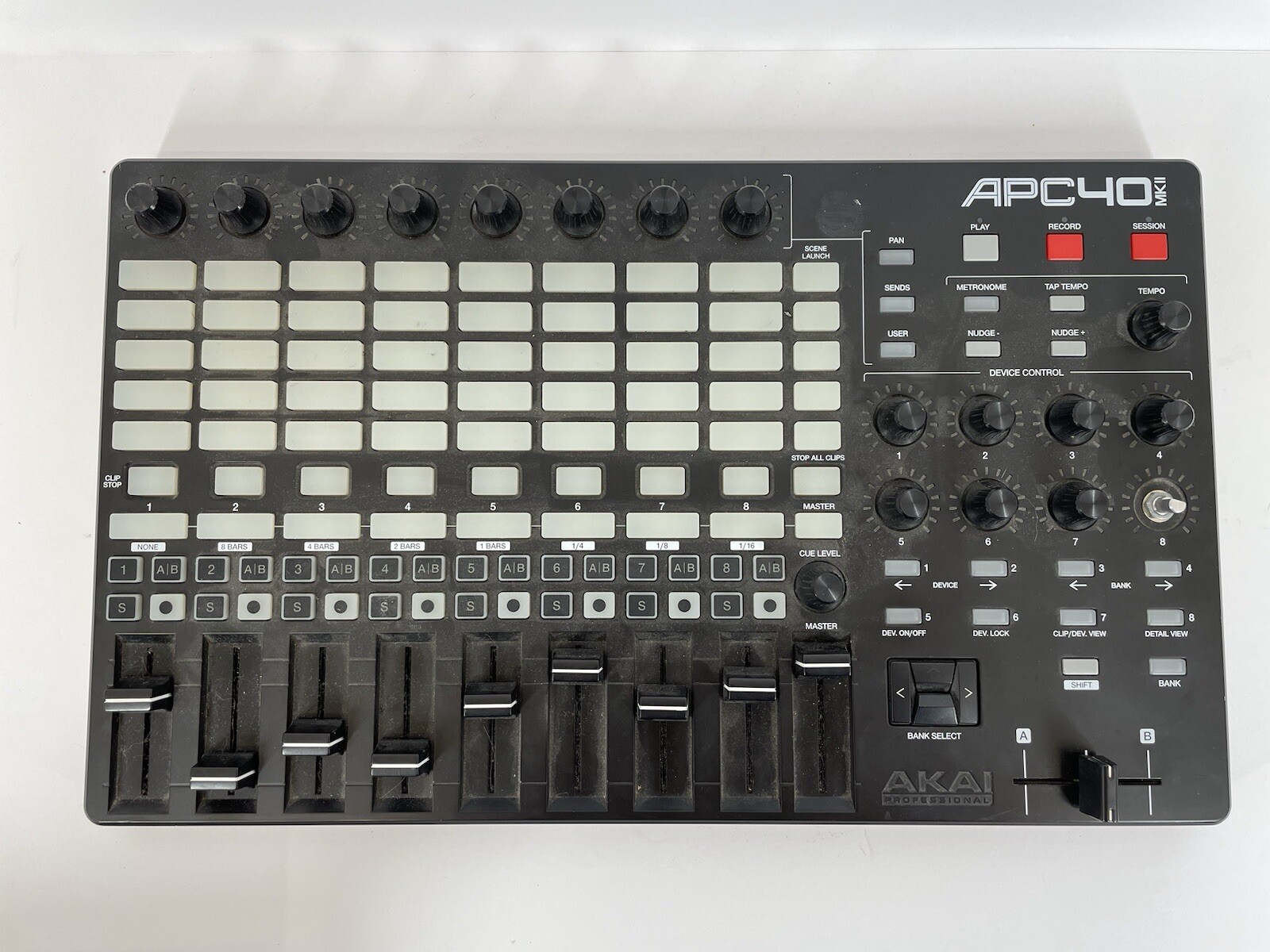 Akai APC40 MKII USB MIDI Controller With Cord. Missing 1 Knob Powers On Works
