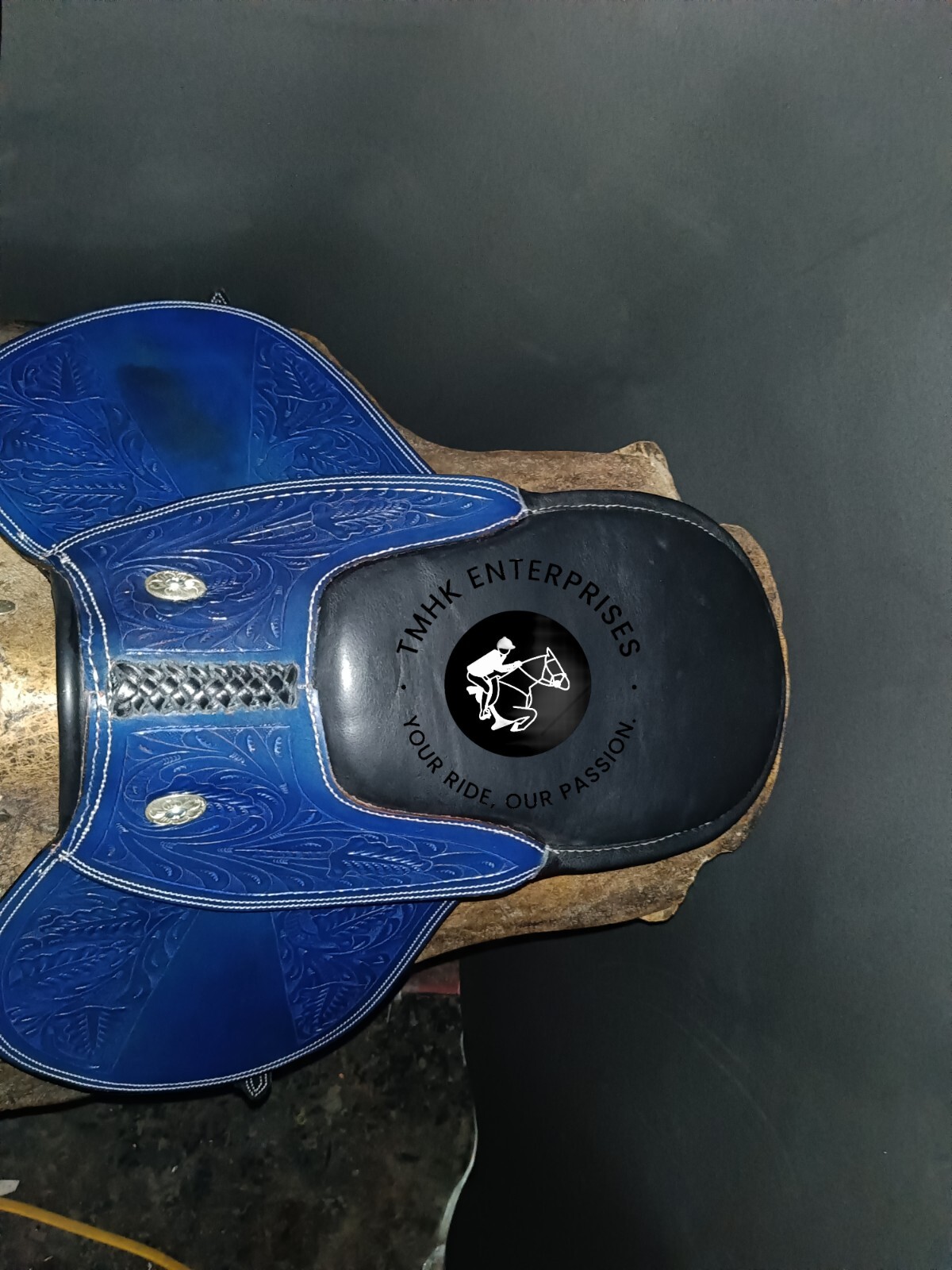 Racing Exercise Best Quality Cow Blue leather Horse tack Saddle Size (16"to18")