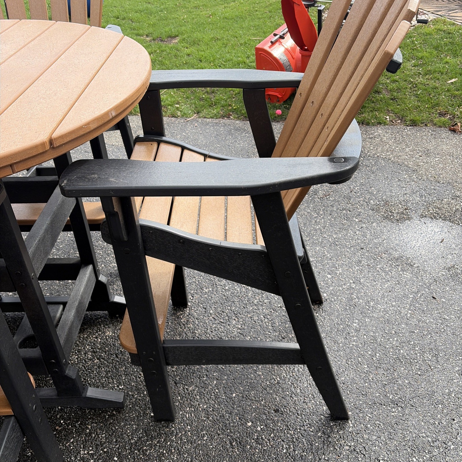 Breezes Counter Height Outdoor Table And 4 Chairs