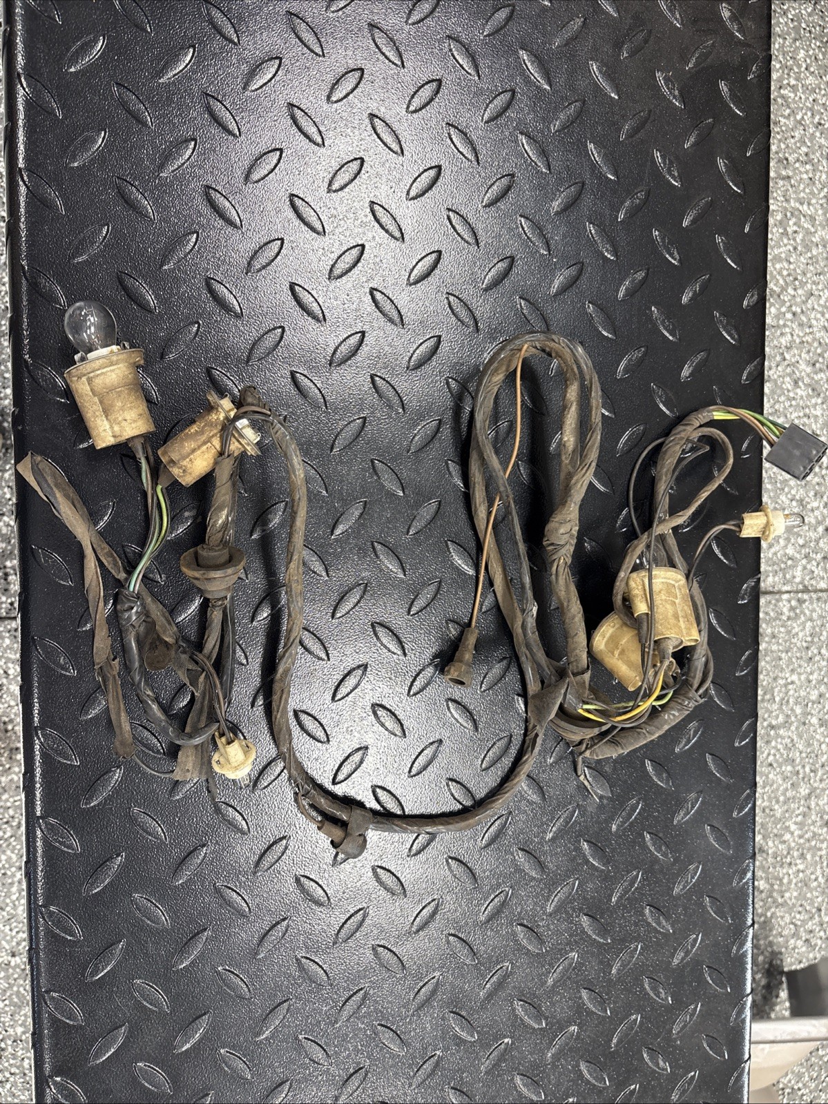 1970 Chevelle SS 396 454 GM Rear Trunk Tail Light Wiring Harness Excellent