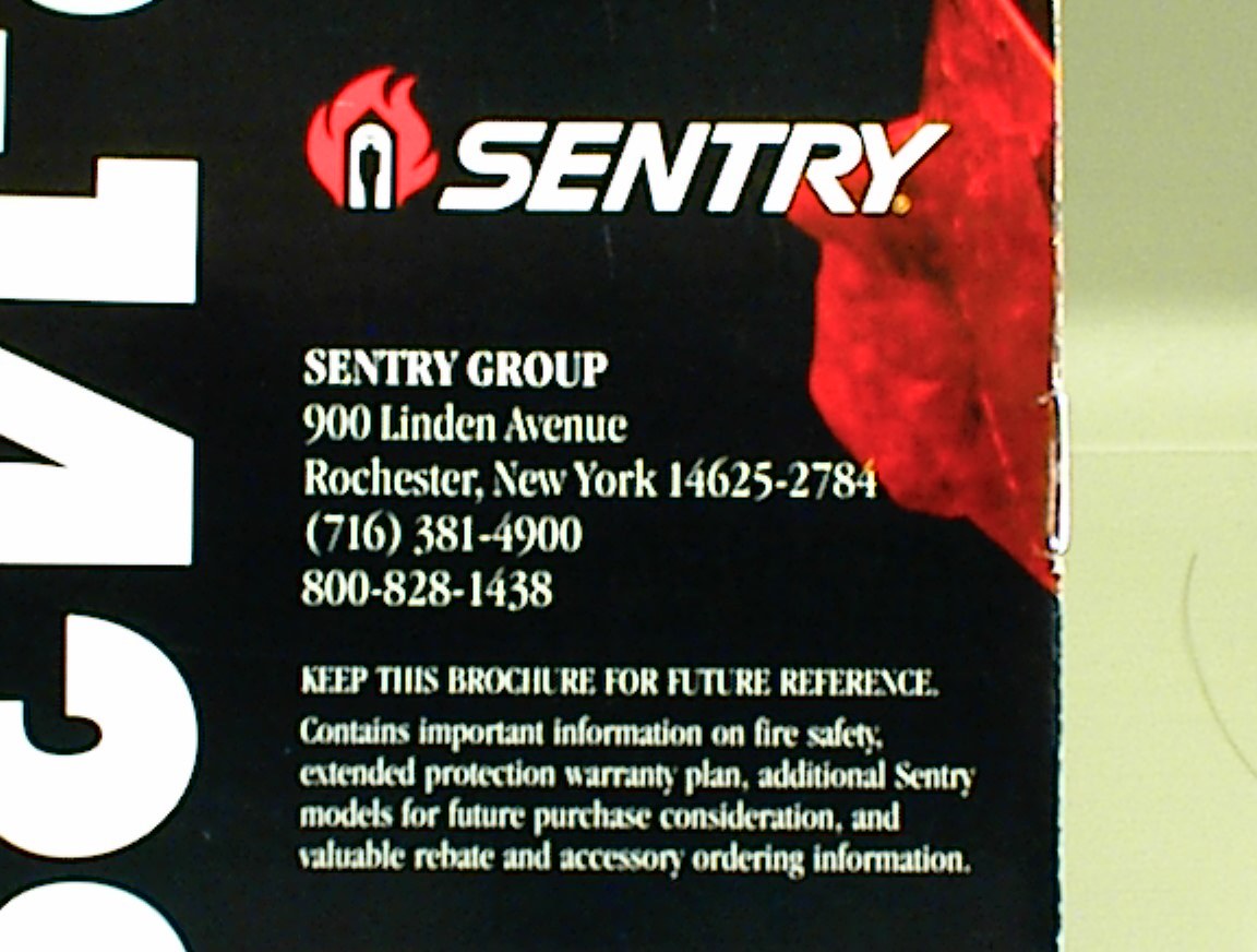 SENTRY 1100 SAFE LOCK BOX 2 KEYS HOME SECURITY FIRE RESISTANT