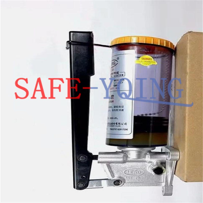 1PCS HERG Manual grease lubrication pump NKGH-1008 NEW