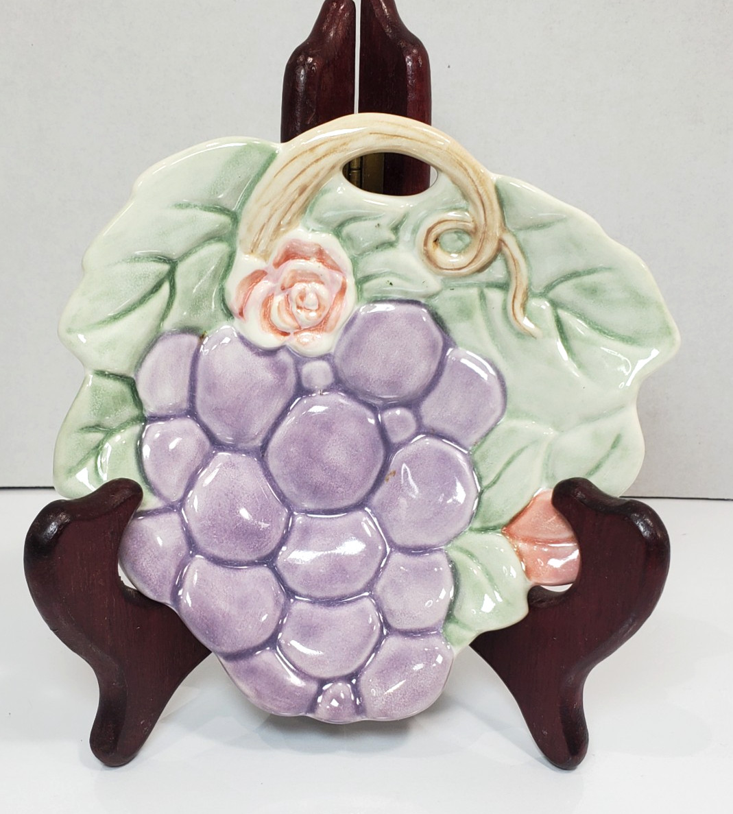Pfaltzgraff Grape Vine Embossed Side Dish Soap Candy Nuts Trinket Gift