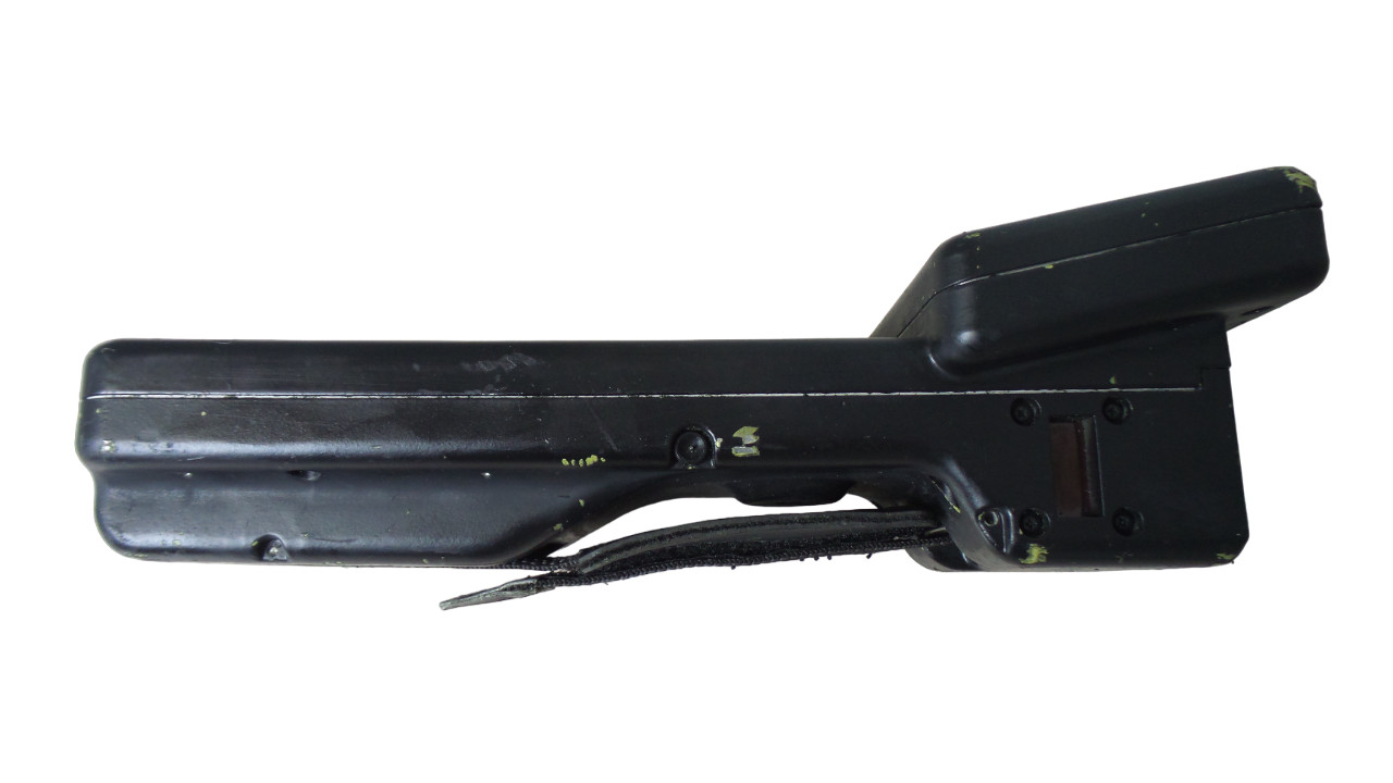 NARDA 8718 ELECTROMAGNETIC SURVEY METER - Free Shipping