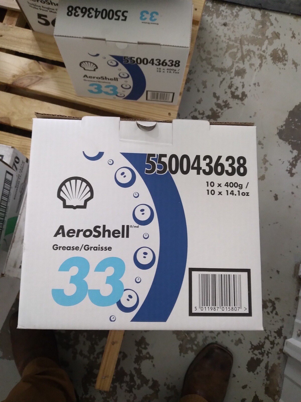 AeroShell 33 Grease Case (10 Tubes) - Free Shipping! Not Expired!