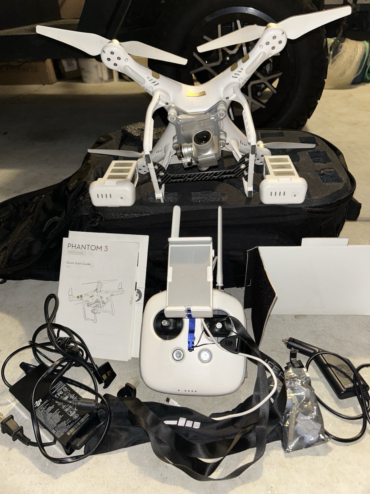 DJI Phantom 3 Professional 4K Drone Complete Bundle