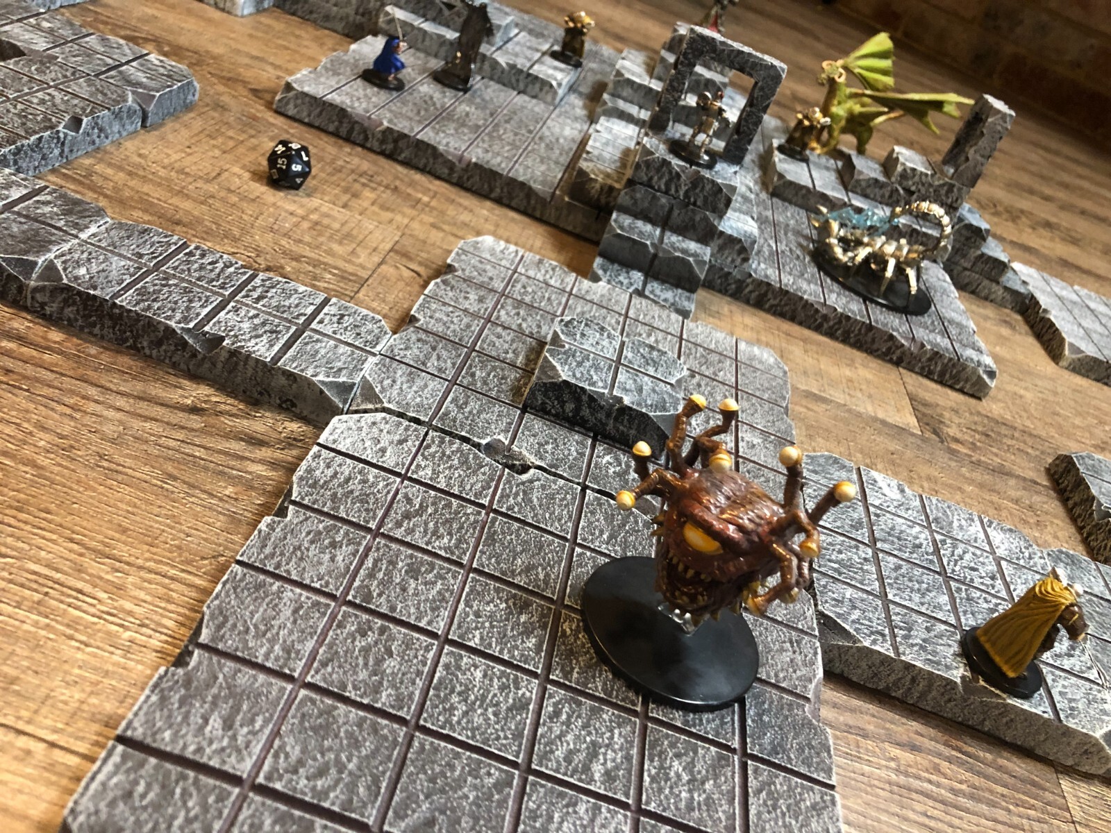 Big Dungeon Tile Modular Set Dungeons & Dragons Pathfinder d&d terrain 28mm