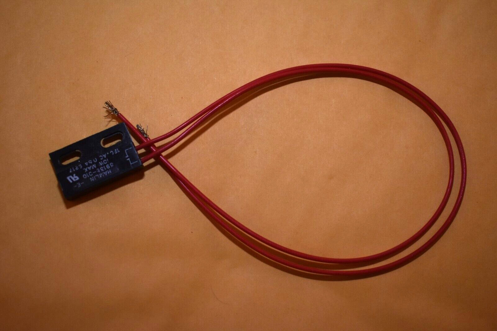 HAMLIN - 59135-010 - MAGNETIC SENSOR REED SWITCH - NEW