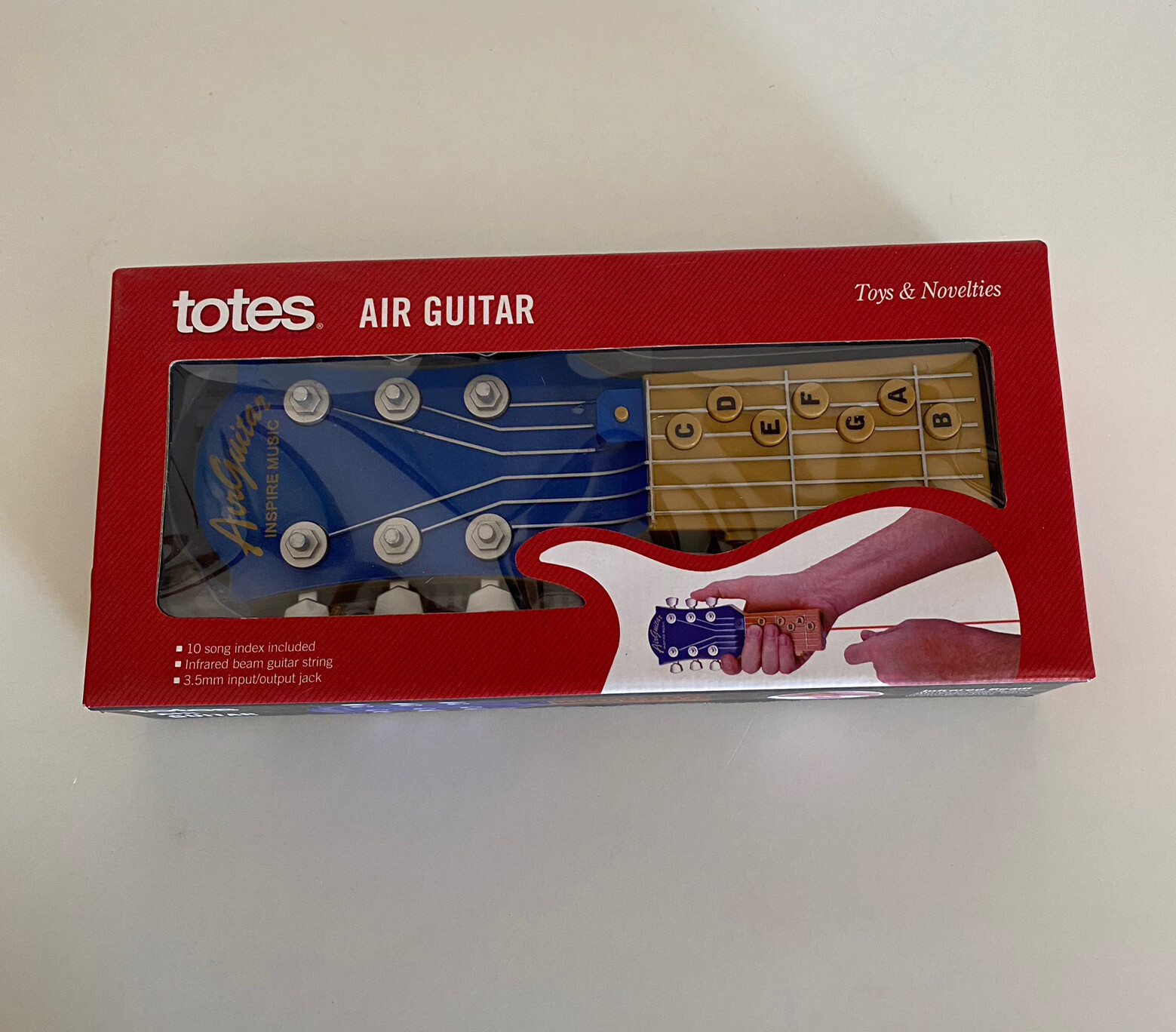 Totes Air Guitar 10 Song Index, Infrared Guitar String, 3.5 Mm Input/output Jack