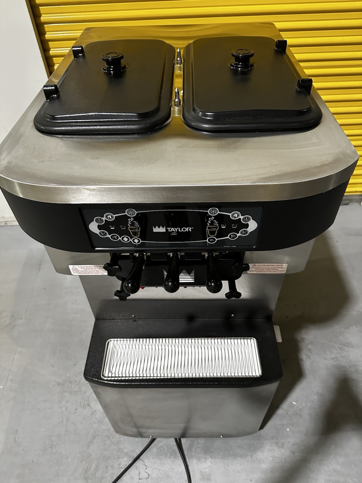 2023 TAYLOR AIR COOL  C712-33 Frozen yogurt soft serve Ice Cream Machine