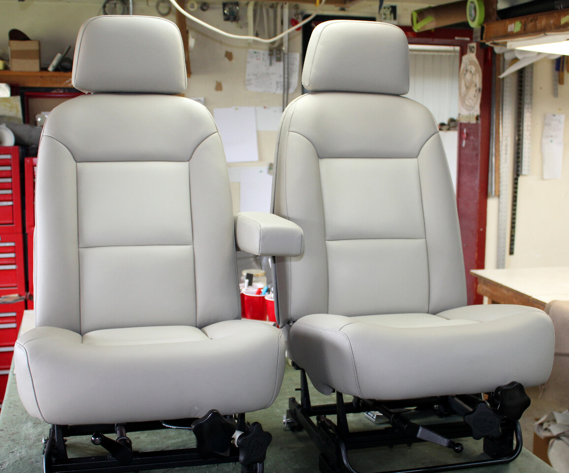 Mooney complete leather interior