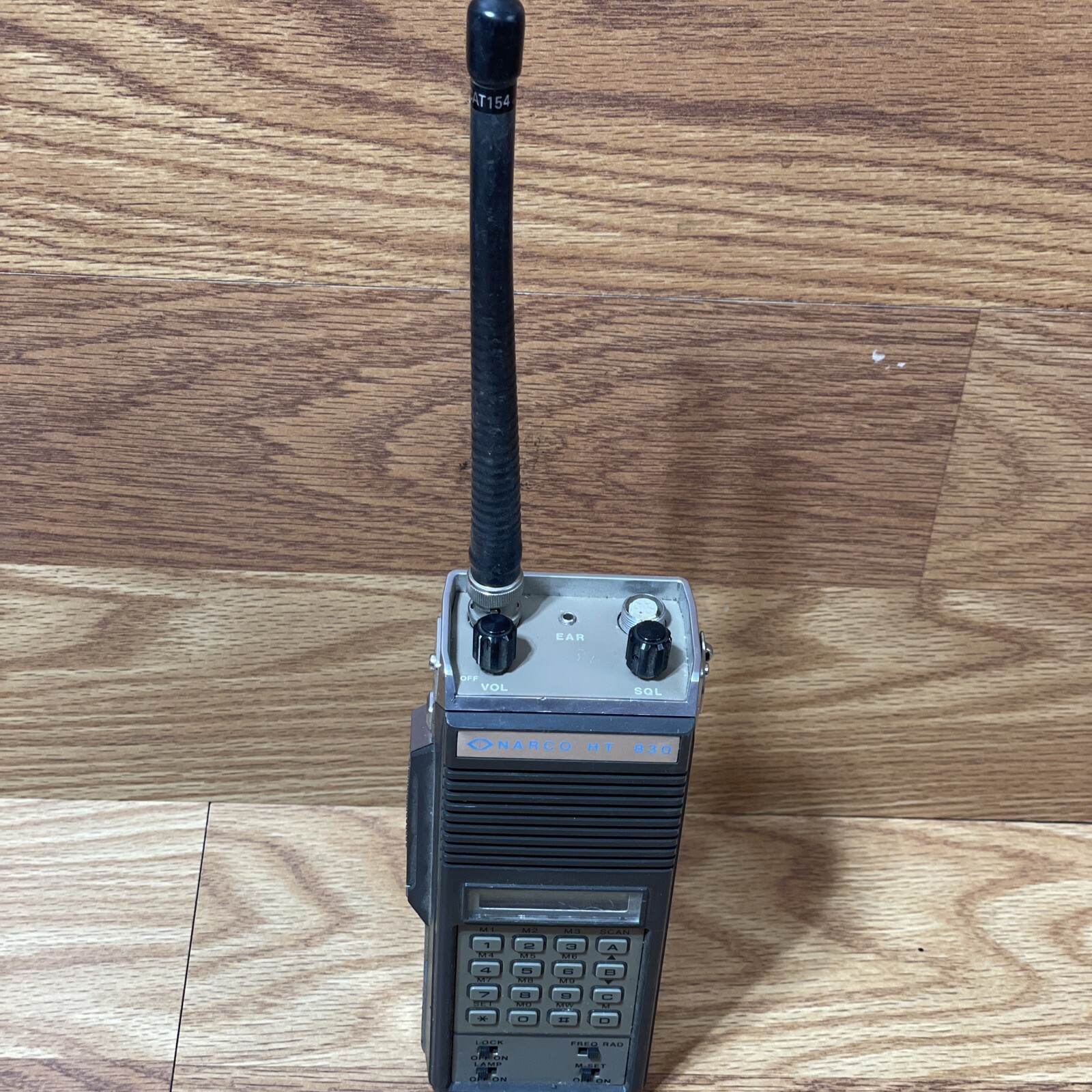Narco HT 830 Tranceiver Navigation Nav Com 920 Channels With Antenna
