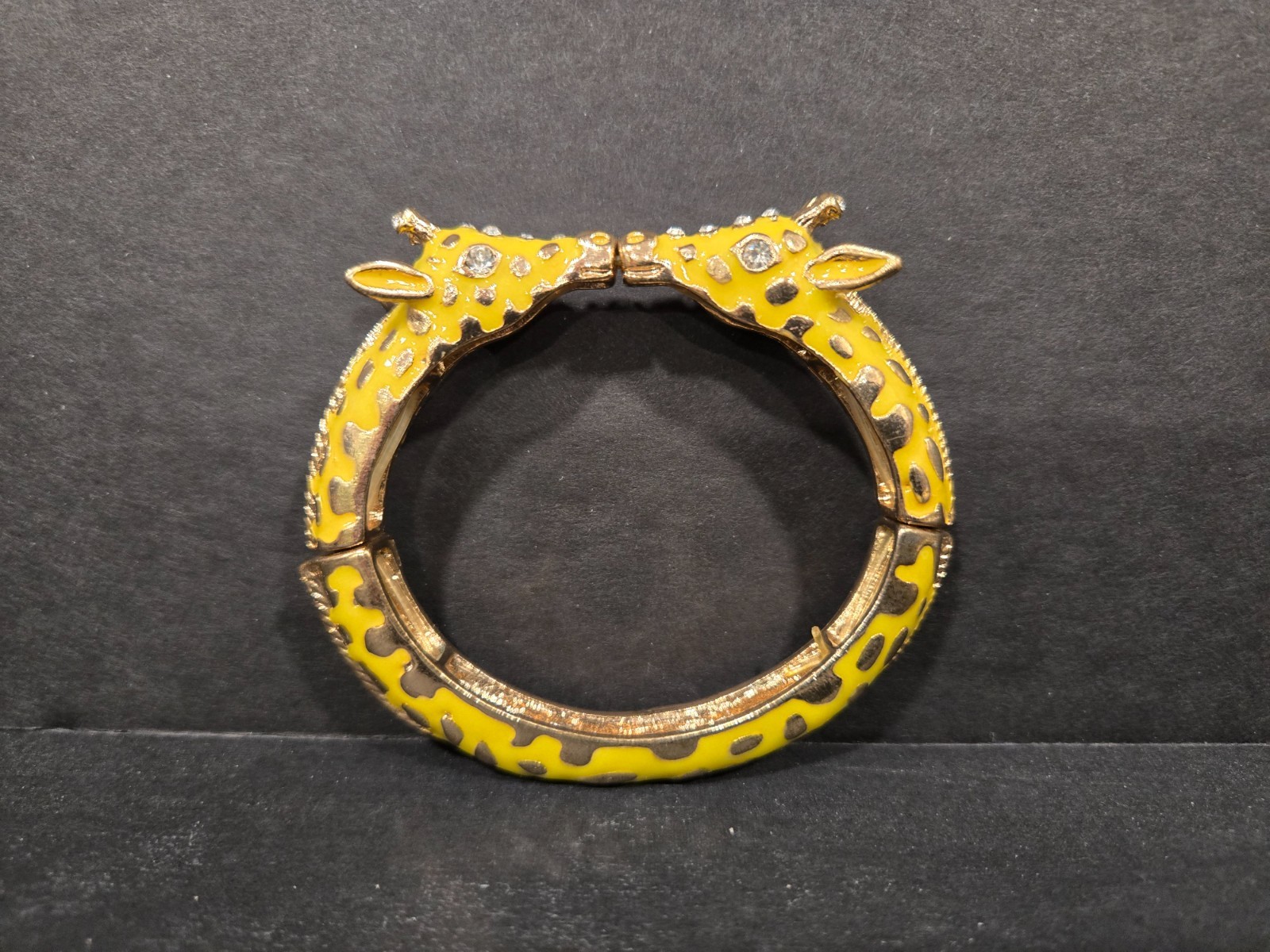 Vintage Style Giraffe Bracelet Yellow Enamel Gold Tone Rhinestone Stretch Bangle