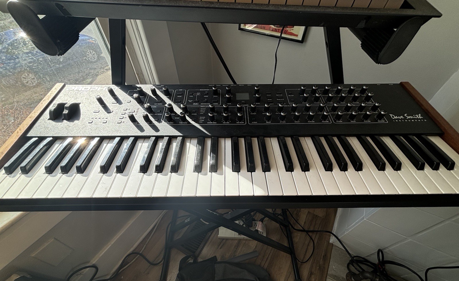 Dave Smith Instruments Prophet Rev2 61-Key Keyboard Synth w/ Display, Wheels