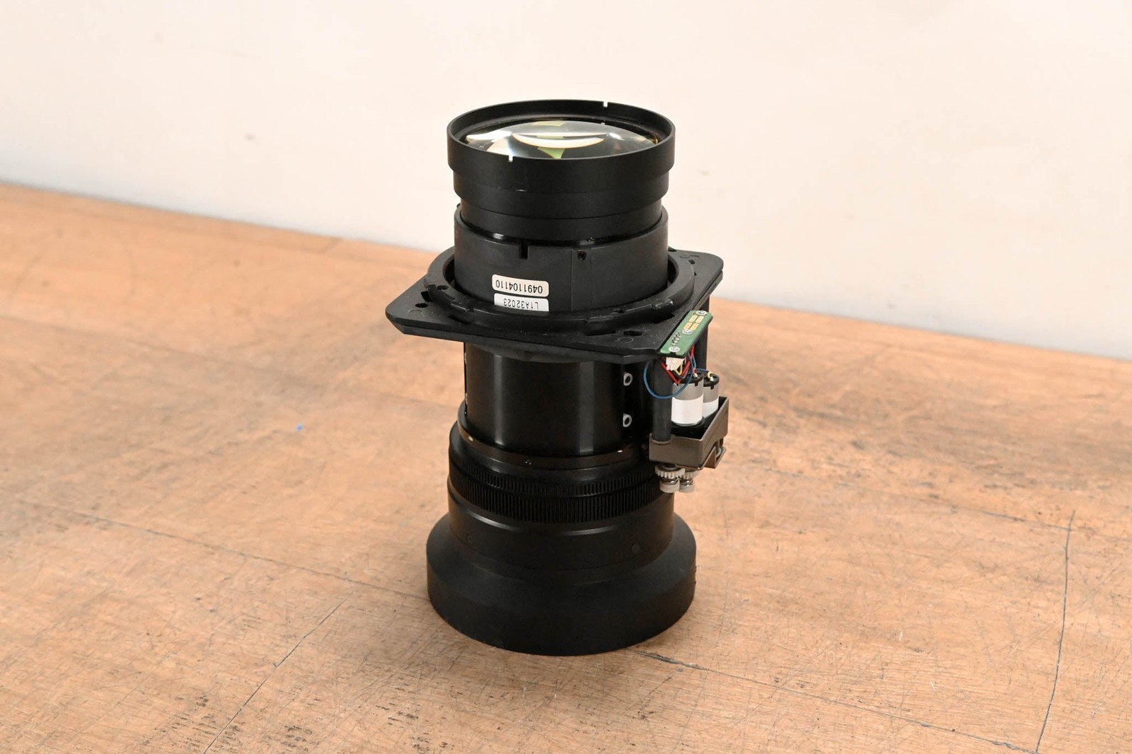 SANYO LNS-W02Z 1.35-1.8:1 Wide Zoom Projection Lens CG01TEM