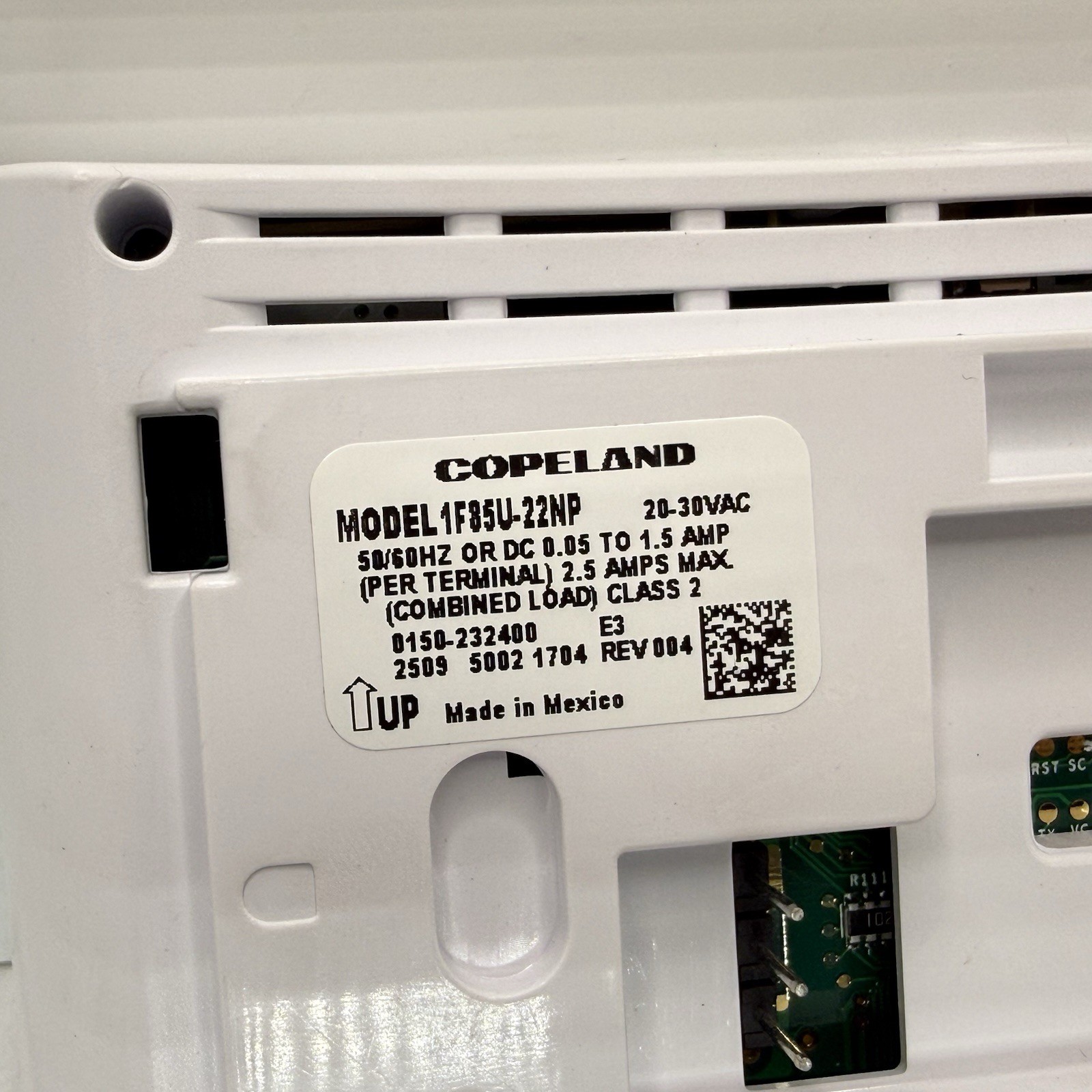 Emerson Non-Programmable Thermostat 80 Series Display 1F85U-22NP