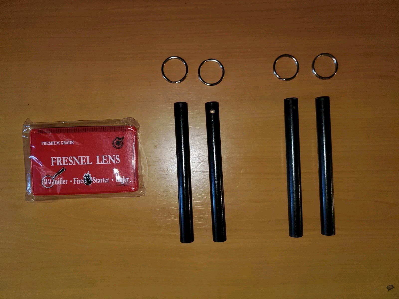 Pack of 4 Ferrocerium Rods 1/2 x 5" With Fresnel Lens