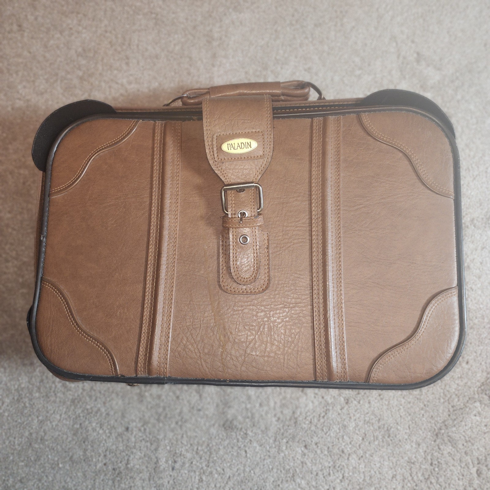 Paladin Brown Leatherette  Suitcase 20x13x6 Soft-sided with Support