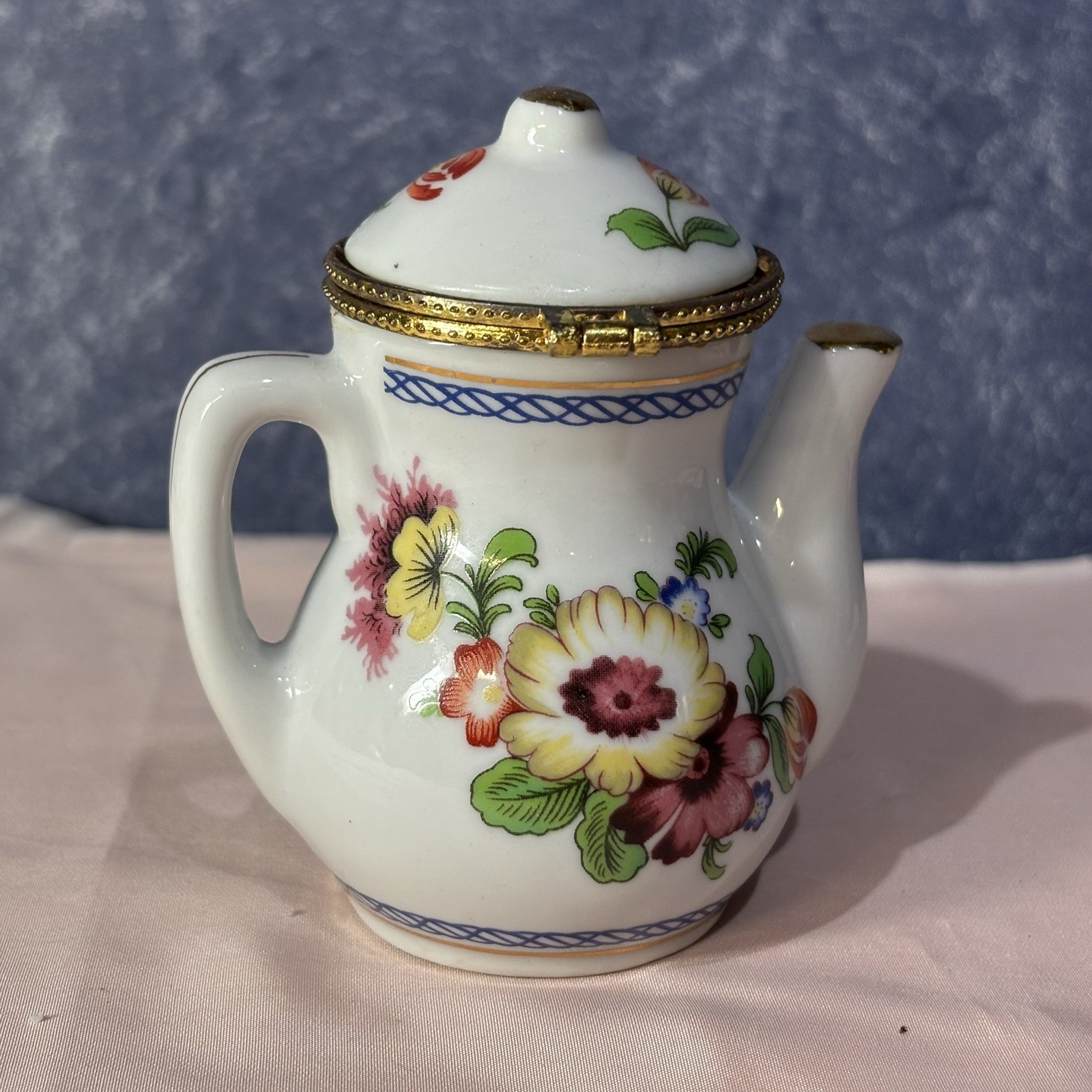 Trinket box teapot 3 inch hinge broken 2168z