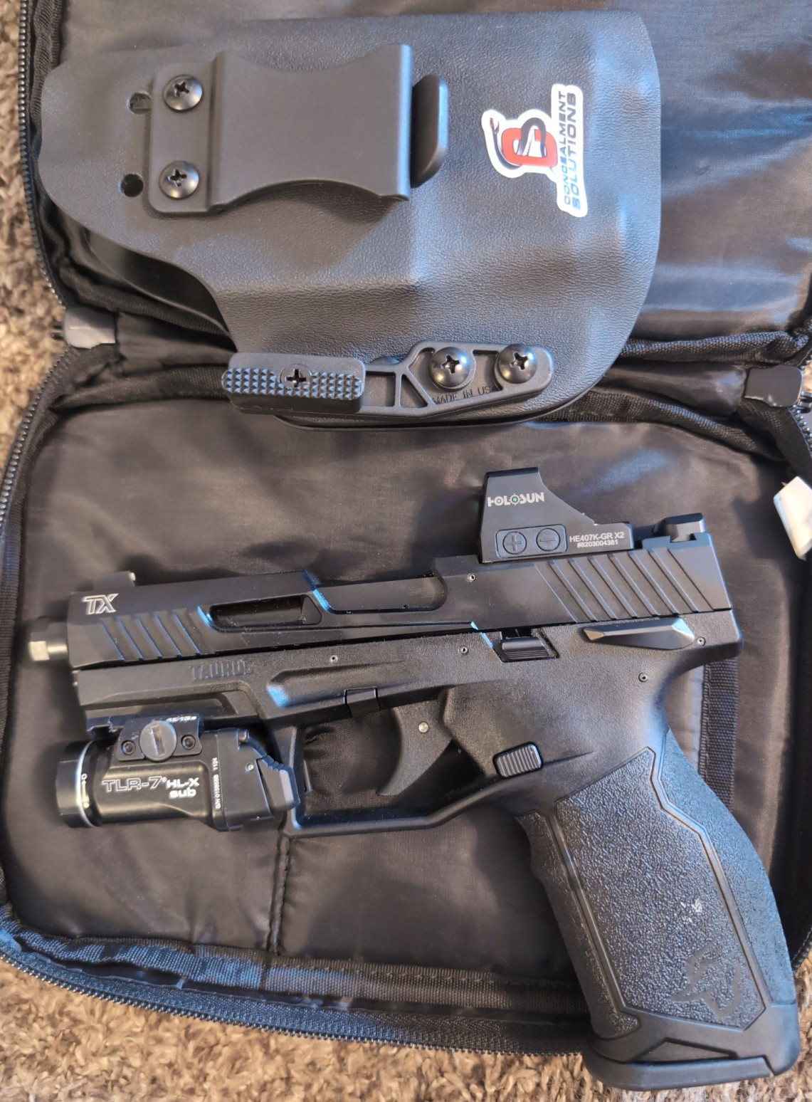 Streamlight TLR7 HLX Sub Compact 1000 Lumen Light with Holster TX22 Taurus