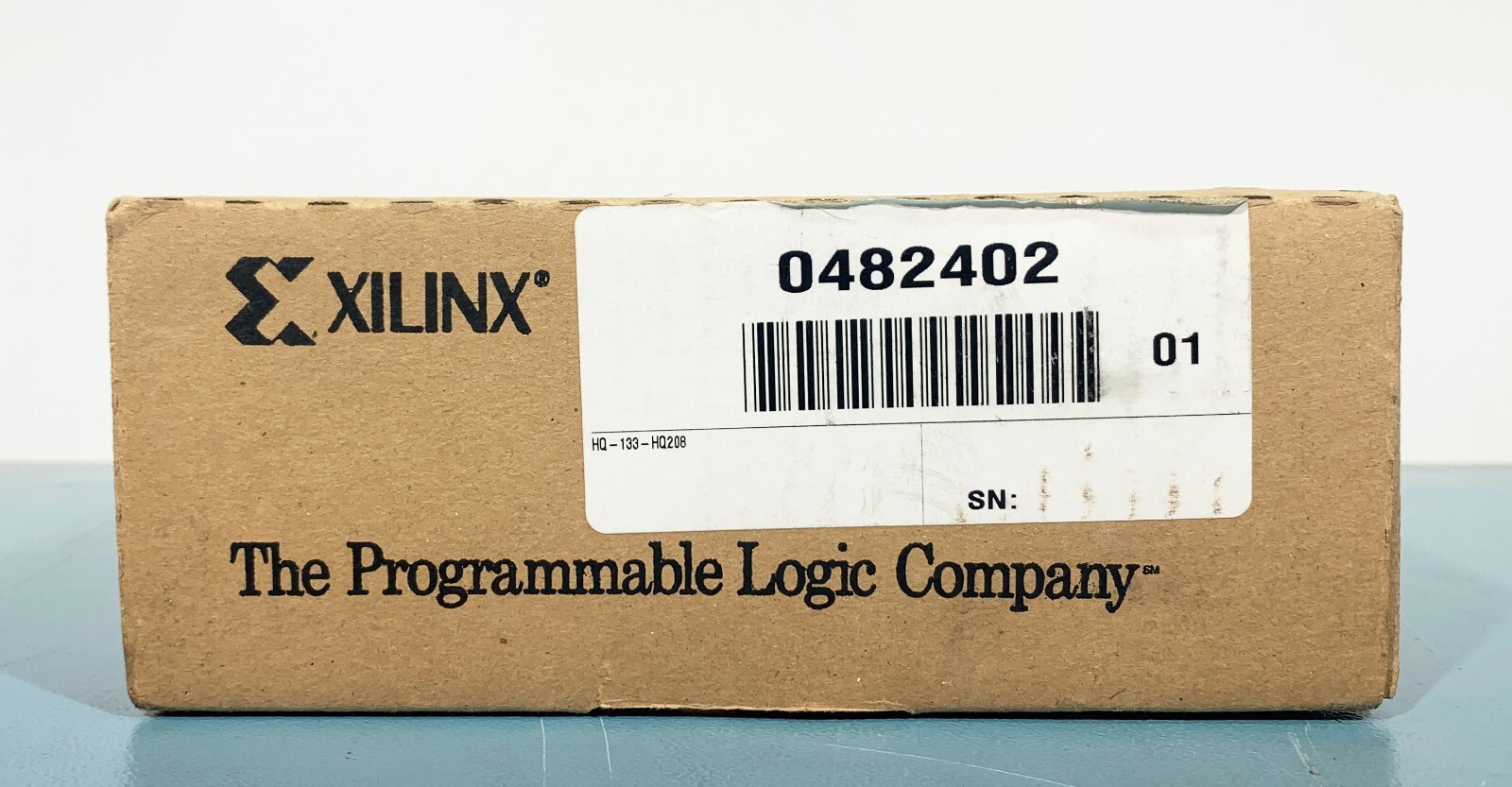 Xilinx HW-133-HQ208 Programmer
